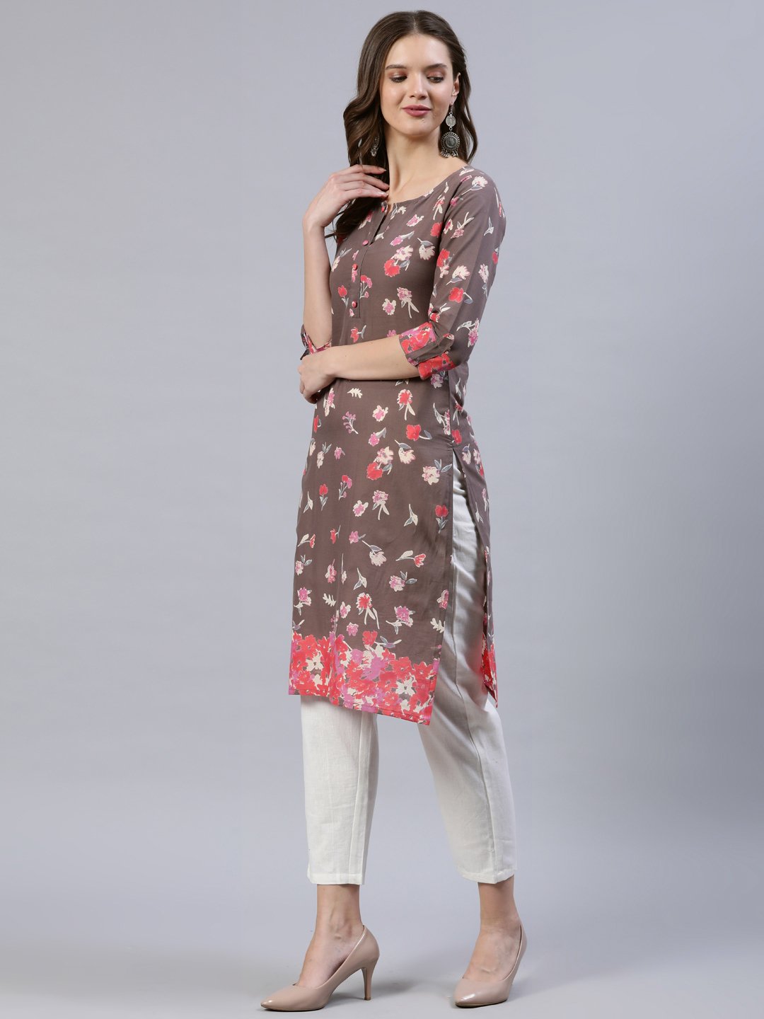 Women's Taupe Printed Straight Kurta With Three Quarter Sleeves