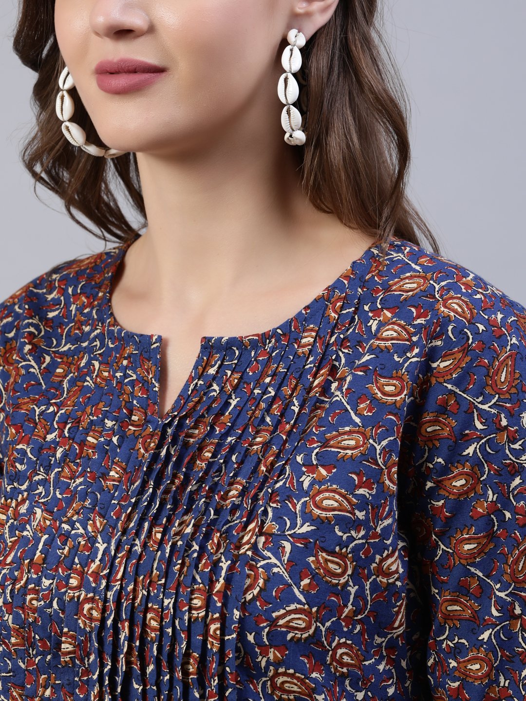 Women's Blue Printed A-Line Pleated Kurta With Three Quarter Sleeves