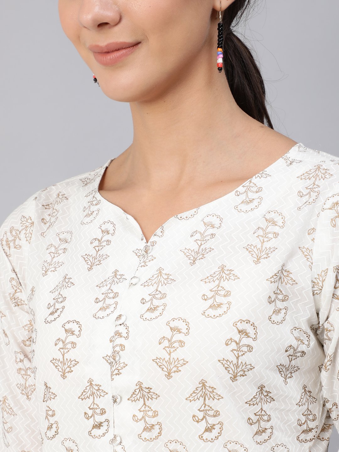 Women's Off-White & Gold Printed Tunic With Three Quarter Sleeves