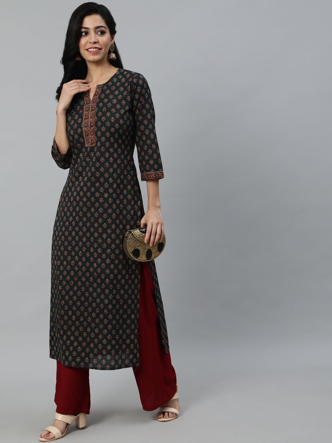 Women's Green Ethnic Printed Straight Kurta With Three Quarter Sleeves