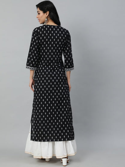 Women's Black Calf Length Straight Kurta With Round Neck And Three Quarter Sleeves
