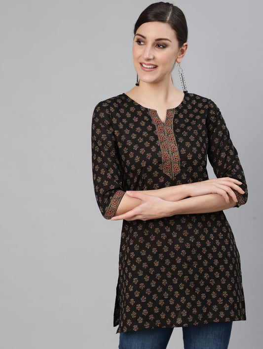 Women's Brown Printed Straight Tunic With Three Quarter Sleeves