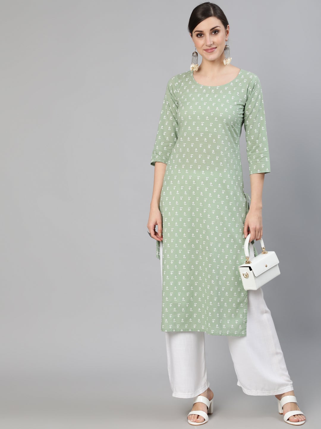 Women's Sage Green Printed Straight Kurta With Three Quarter Sleevs
