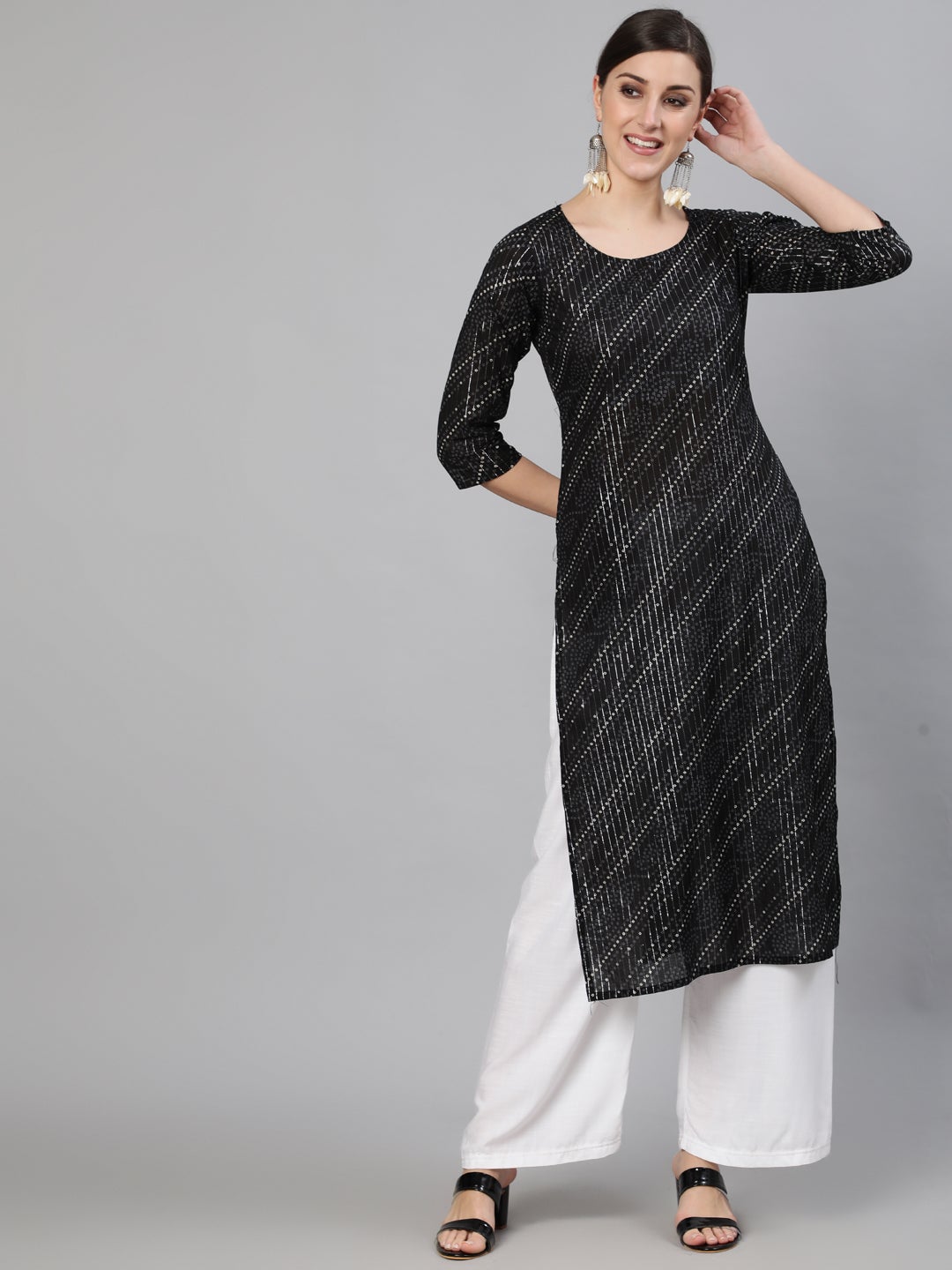 Women's Black Bandhani Printed Kurta With Round Neck