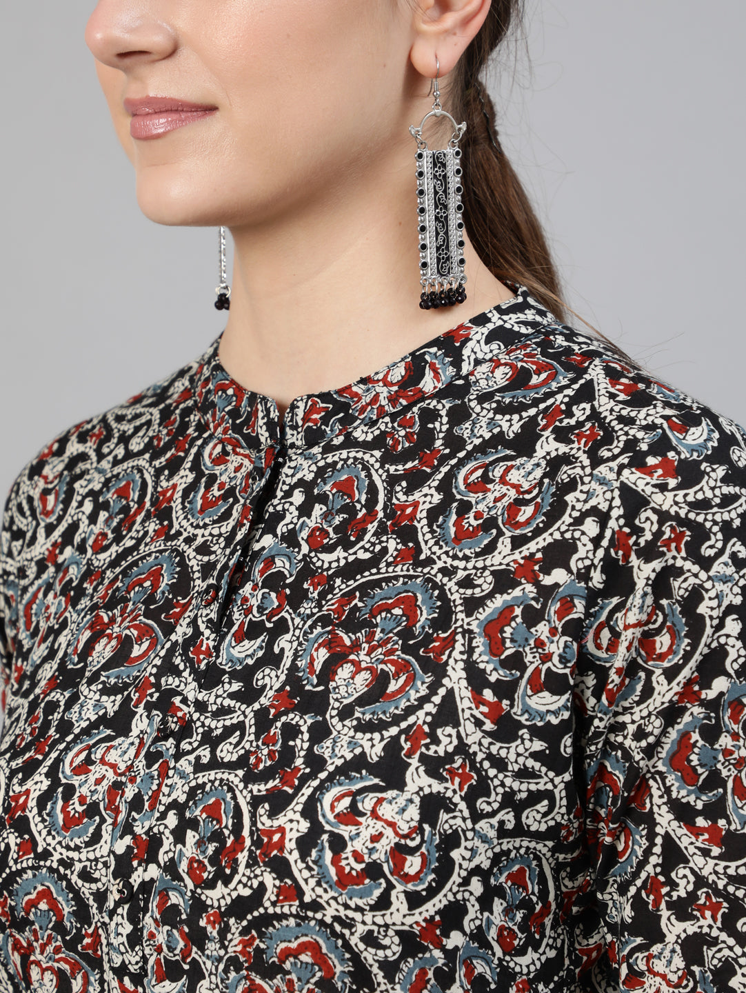 Women's Black Printed Tunic With Three Quarter Sleeves