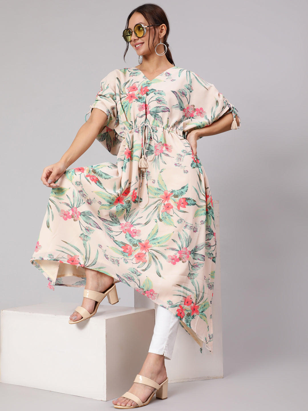 Women's Cream Floral Printed V-Neck Kaftan Kurta