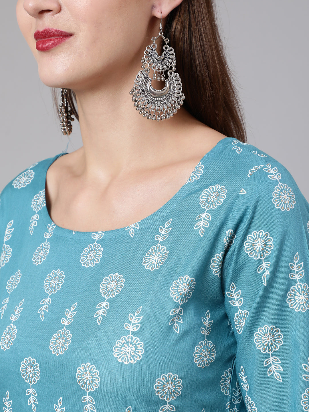 Women's Blue Ethnic Printed Straight Kurta with Three Quarter Sleeves