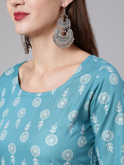 Women's Blue Ethnic Printed Straight Kurta with Three Quarter Sleeves