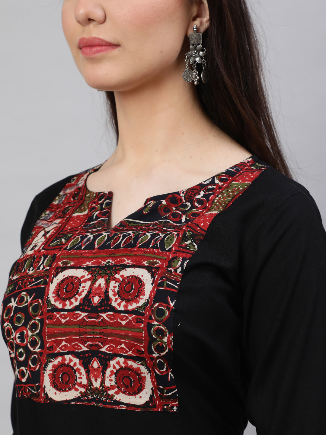 Women's Black Printed Yoke straight Kurta With three qurter sleeves