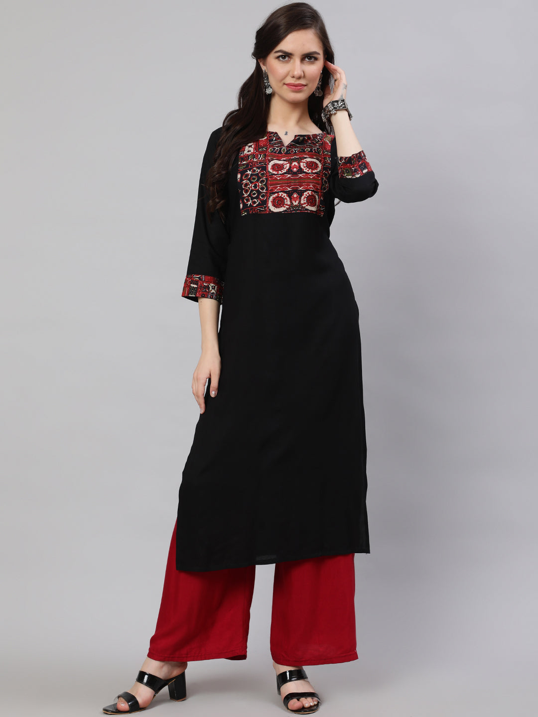 Women's Black Printed Yoke straight Kurta With three qurter sleeves