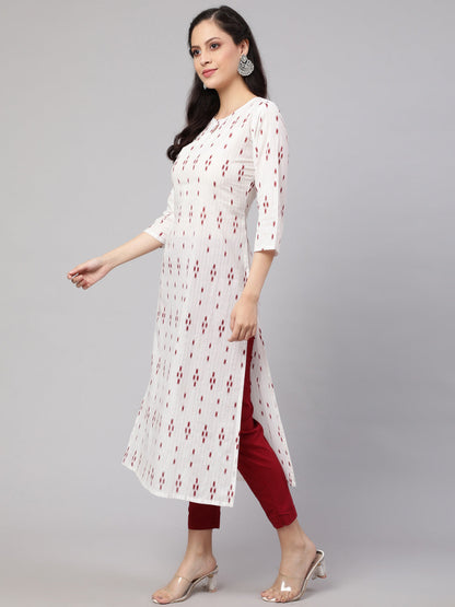 Women's Off-White Printed straight Kurta With three qurter sleeves
