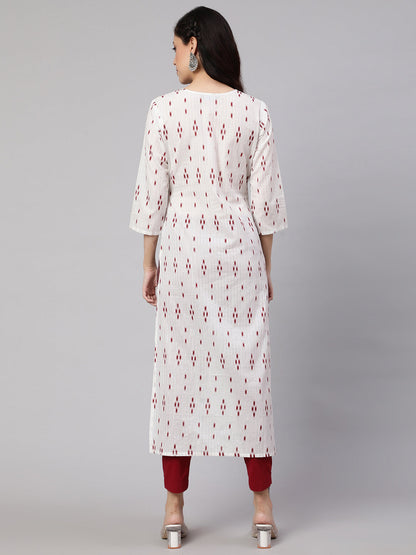 Women's Off-White Printed straight Kurta With three qurter sleeves