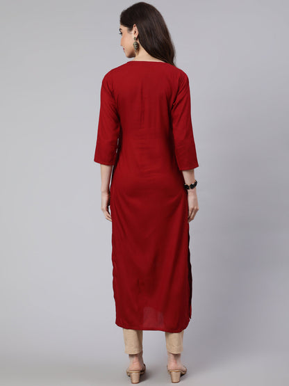 Women's Maroon Printed straight kurta with three quarter sleeves