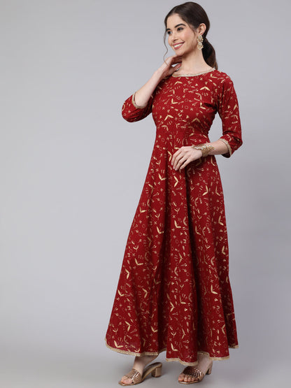 Women's Wome Maroon Printed Flared Dress With Three quarter Sleeves