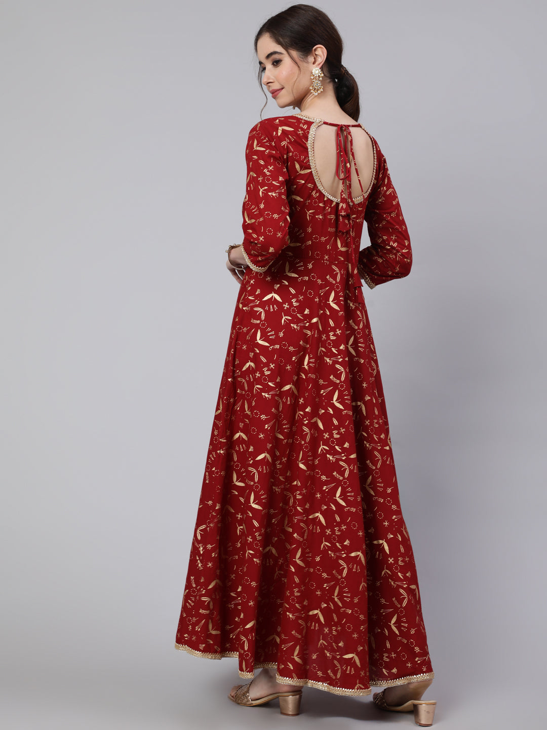 Women's Wome Maroon Printed Flared Dress With Three quarter Sleeves
