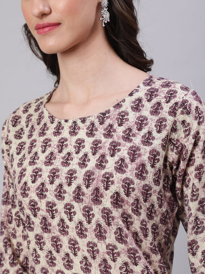 Women's Beige Ethnic Printed Straight Kurta With Three Quarter Sleeves