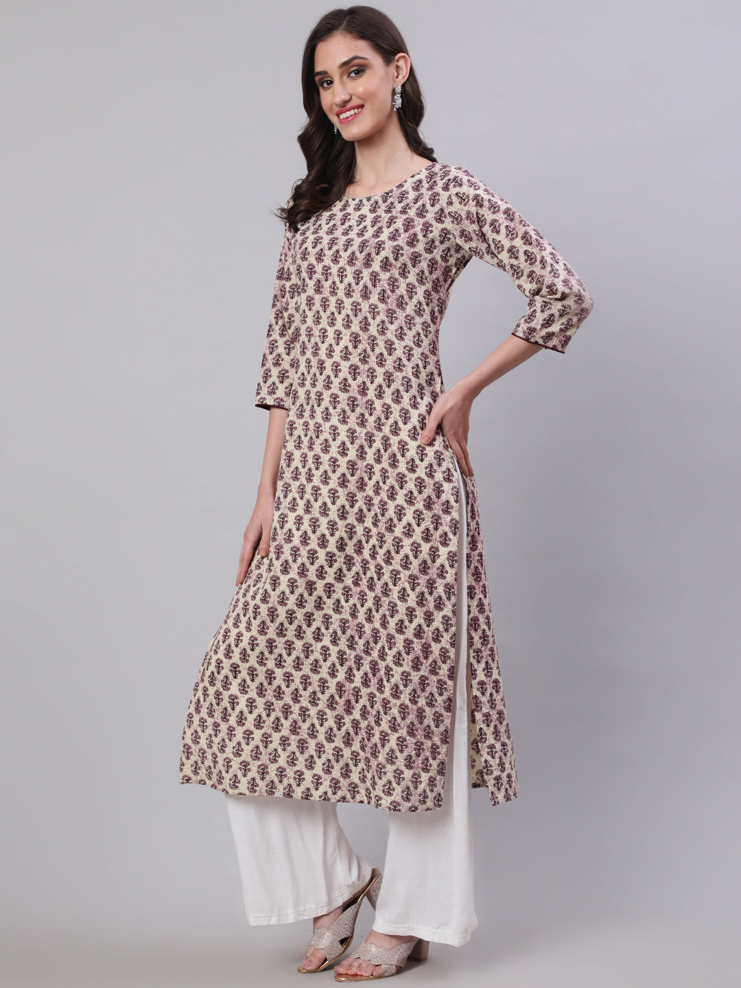 Women's Beige Ethnic Printed Straight Kurta With Three Quarter Sleeves