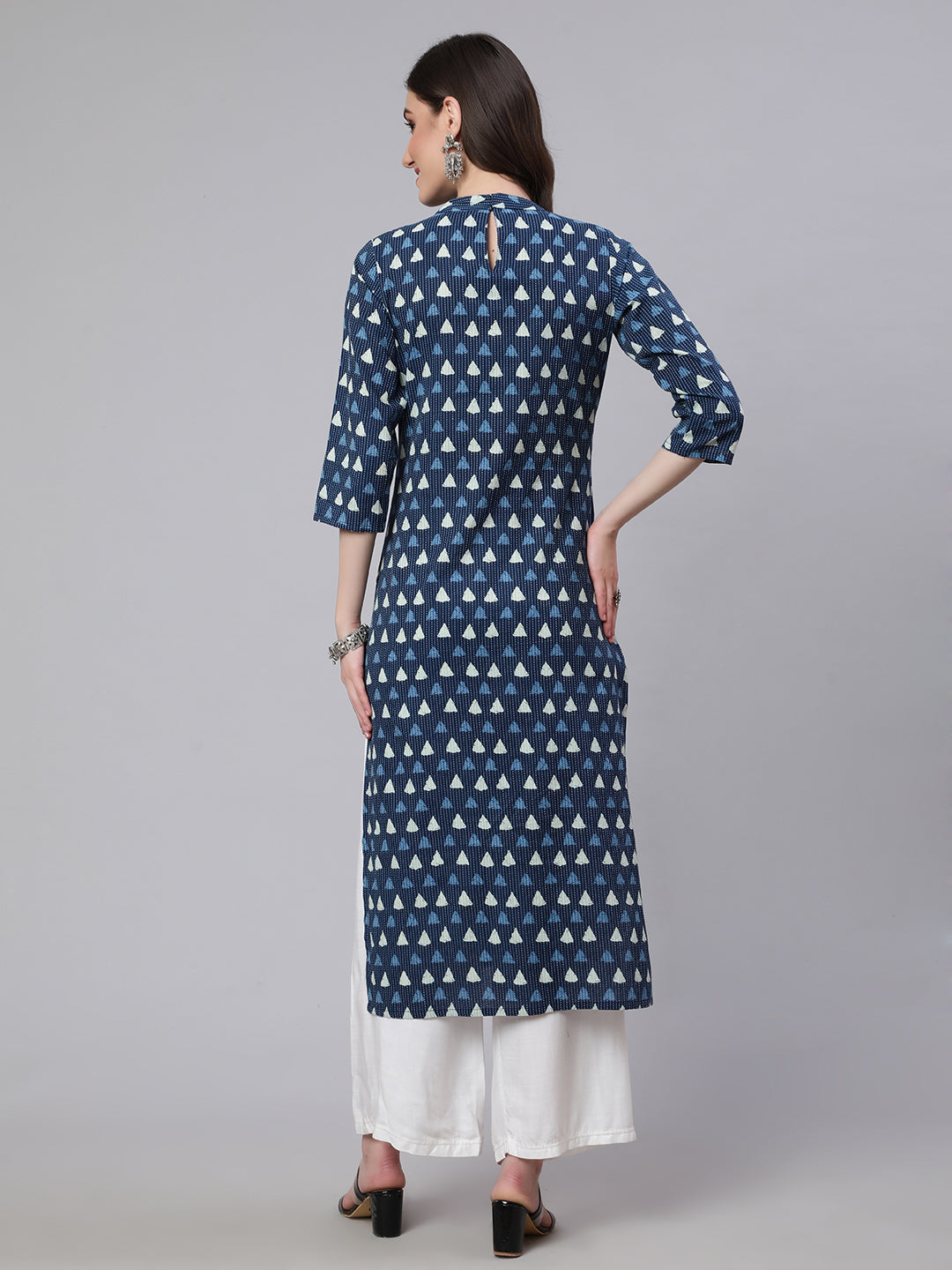 Women's Blue Ethnic Printed Straight Kurta with Three Quarter Sleeves