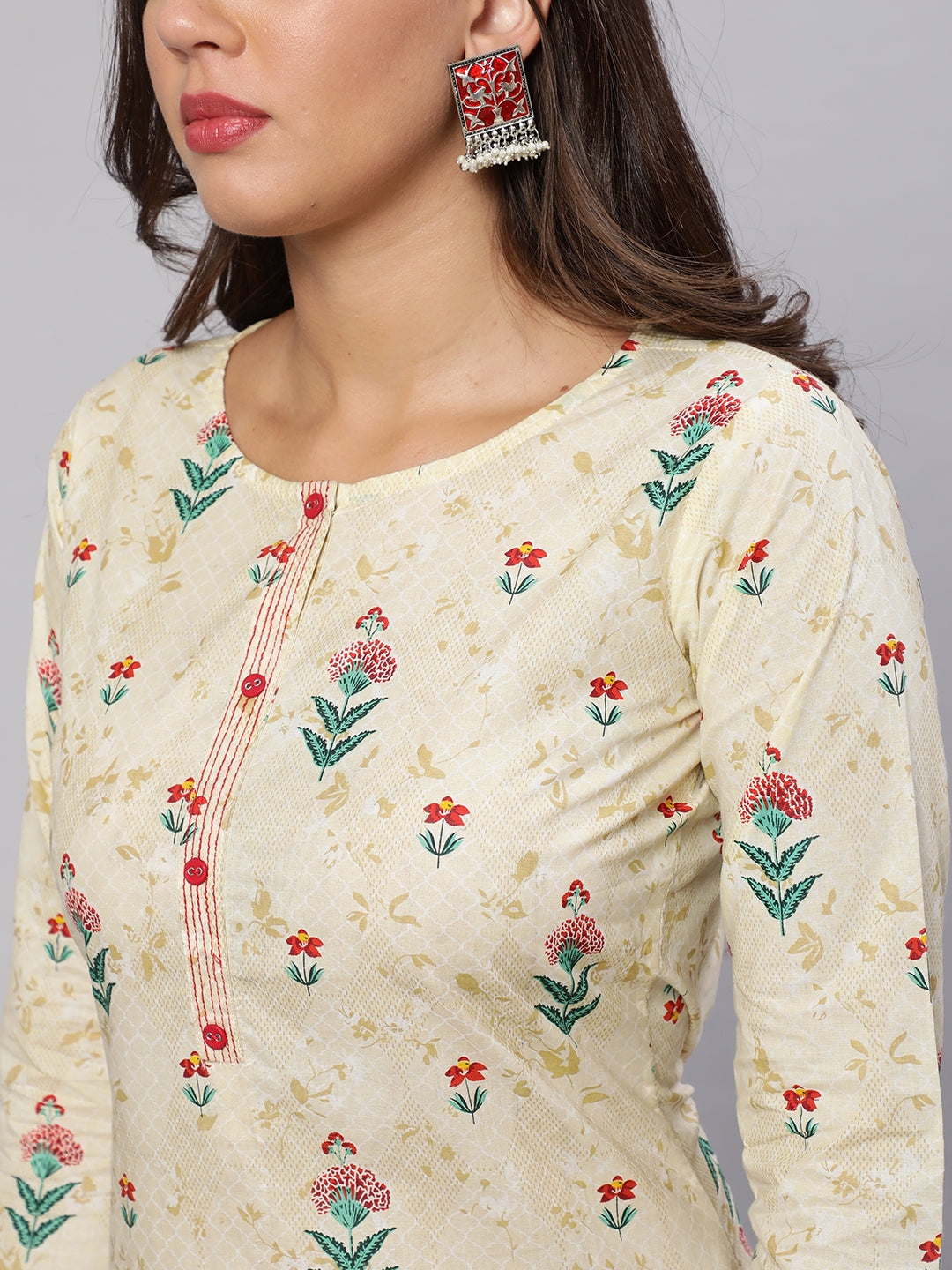 Women's Yellow Printed straight Kurta With three qurter sleeves