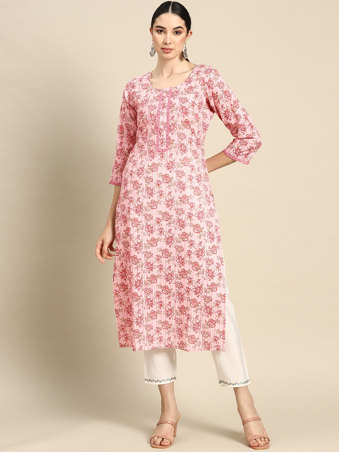 Women's Pink Floral printed Kurta With Three Quarter Sleeves