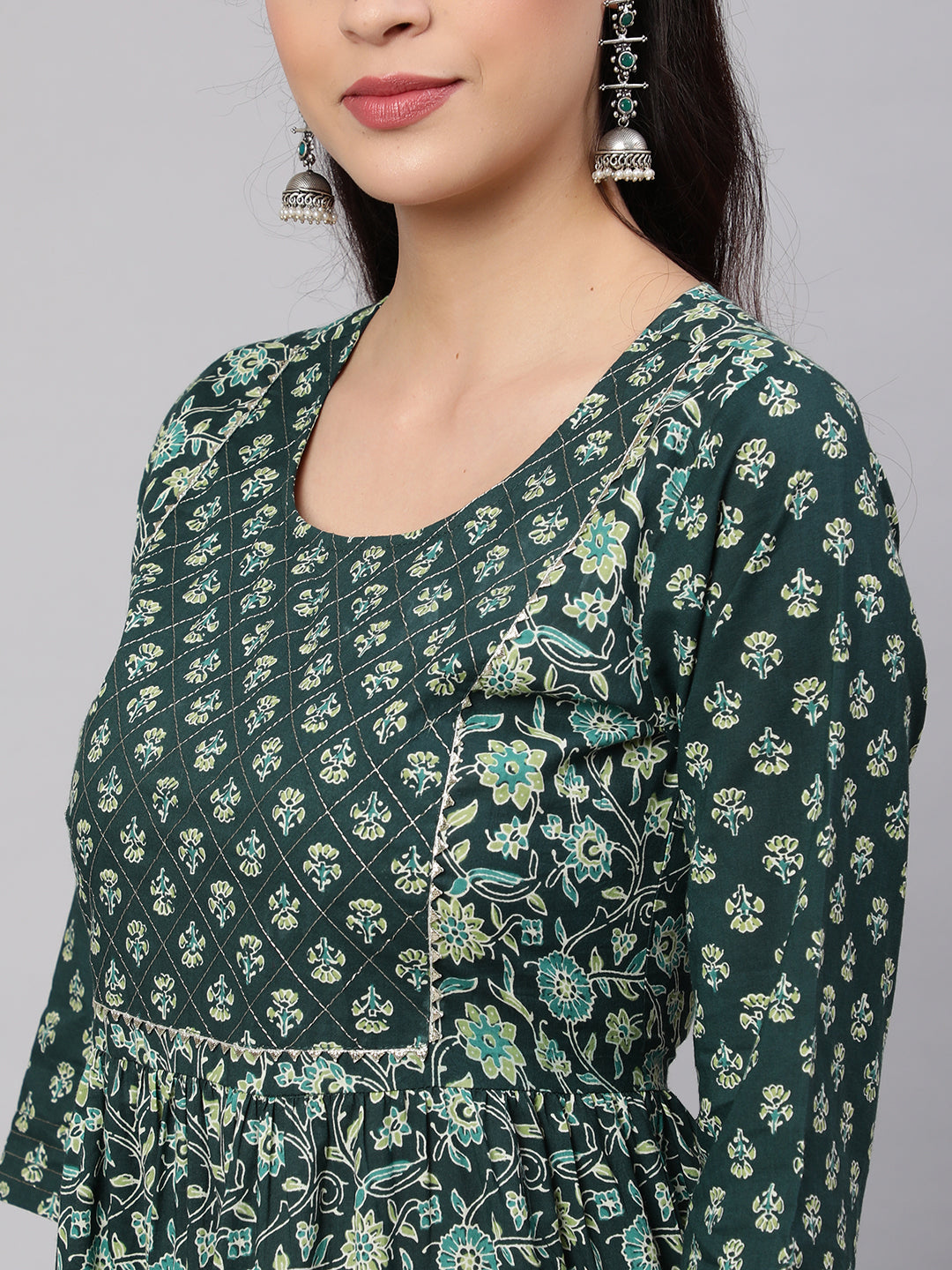 Women's Wome Green Printed Gathered Dress With Gotta Patti & Zari Work