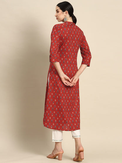 Women's Red Straight Kurta With Three Quarter Sleeves
