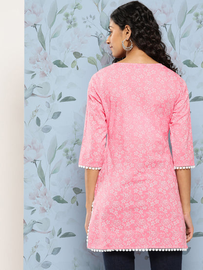 Women's Pink Straight Tunic With Three Quaretr Sleeves