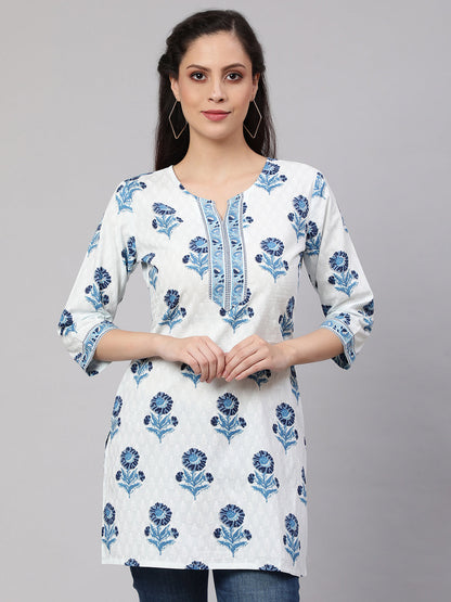 Women's Off White Printed Straight Tunic With Three Quarter Sleeves