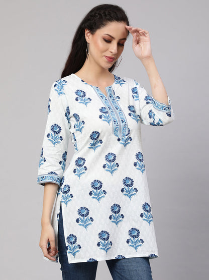 Women's Off White Printed Straight Tunic With Three Quarter Sleeves