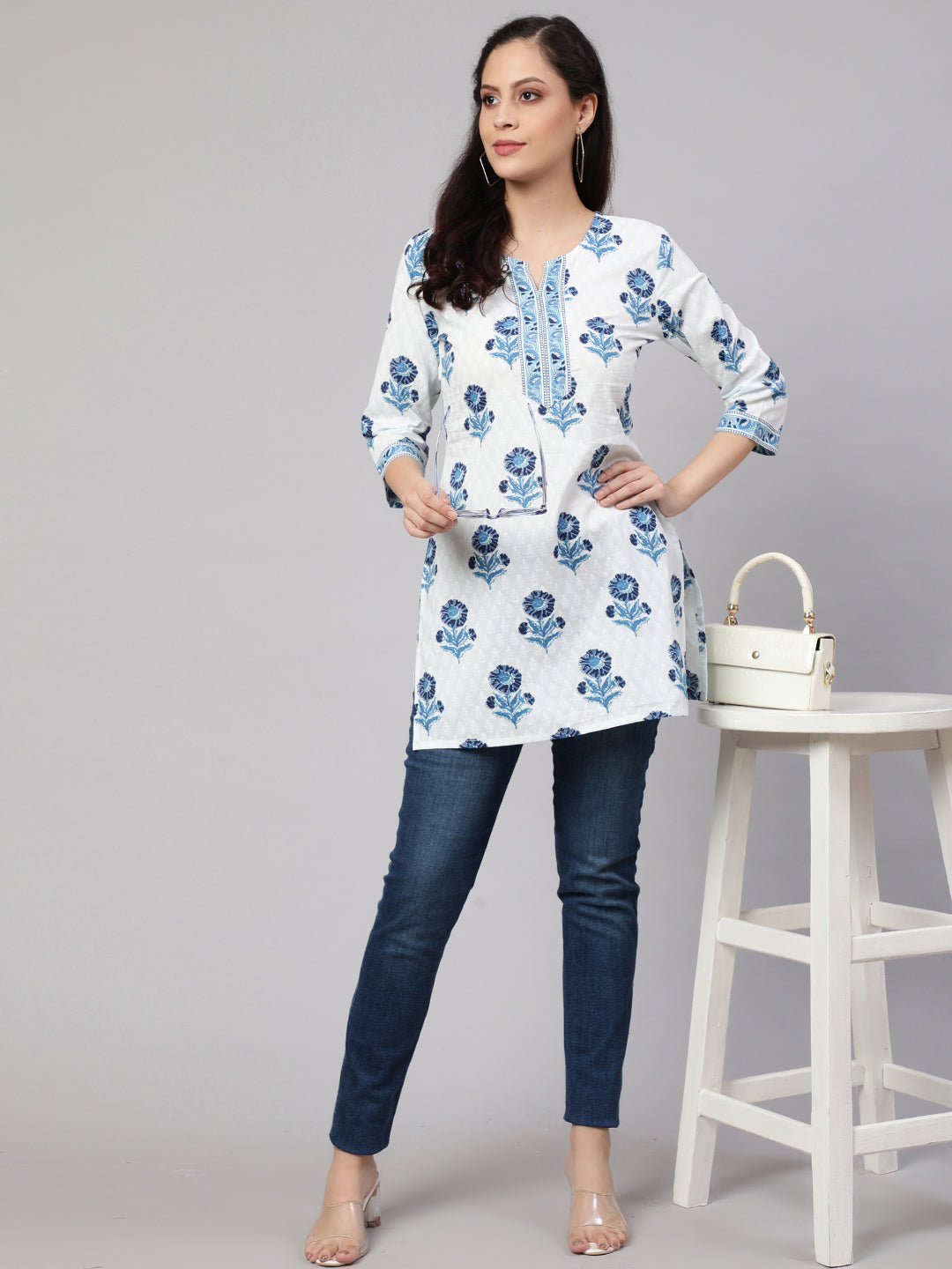 Women's Off White Printed Straight Tunic With Three Quarter Sleeves