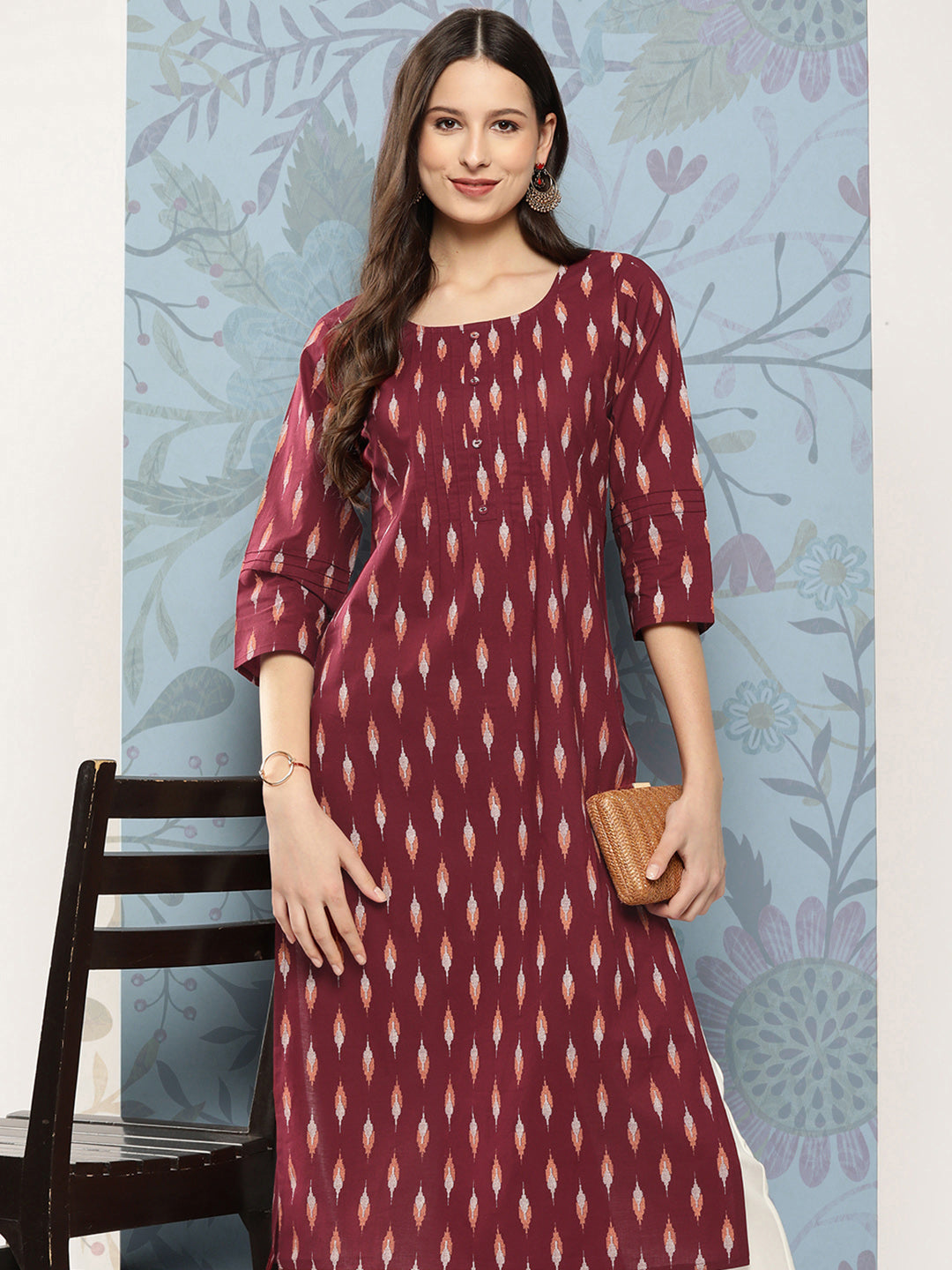 Women's Maroon Ikat Printed Straight Kurta With Three Quarter Sleeves