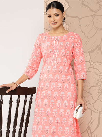 Women's Pink Printed straight kurta with three quarter sleeves