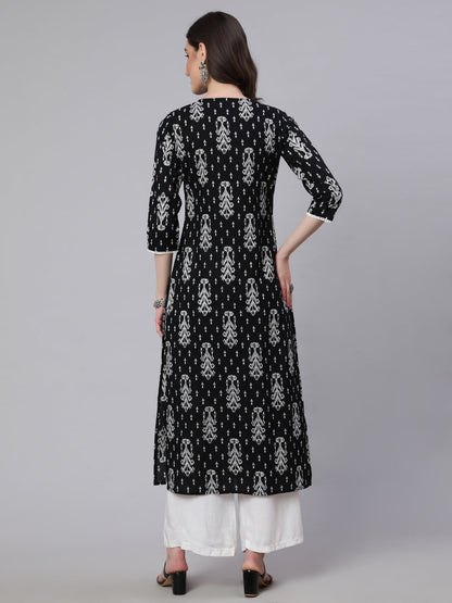 Women's Black Printed straight Kurta With three qurter sleeves