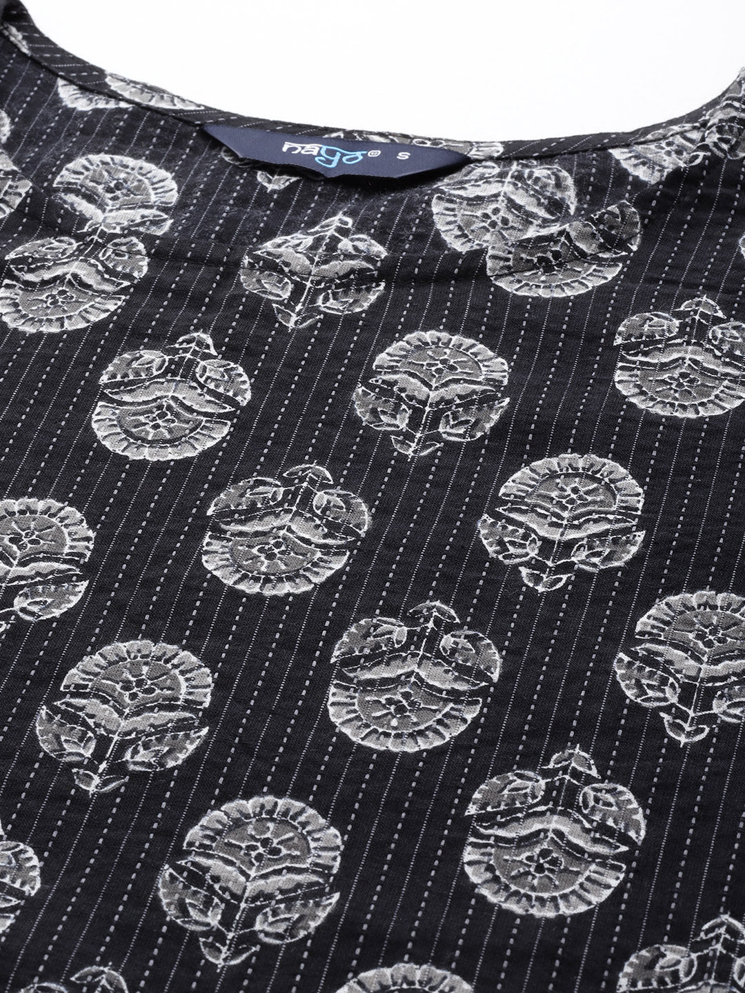 Women's Black Printed straight Kurta With three qurter sleeves