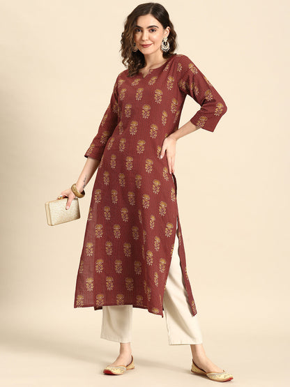 Women's Maroon Printed Straight Kurta With Three Quarter Sleeves
