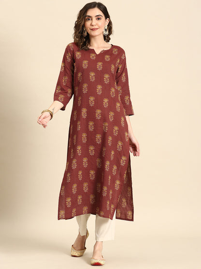 Women's Maroon Printed Straight Kurta With Three Quarter Sleeves