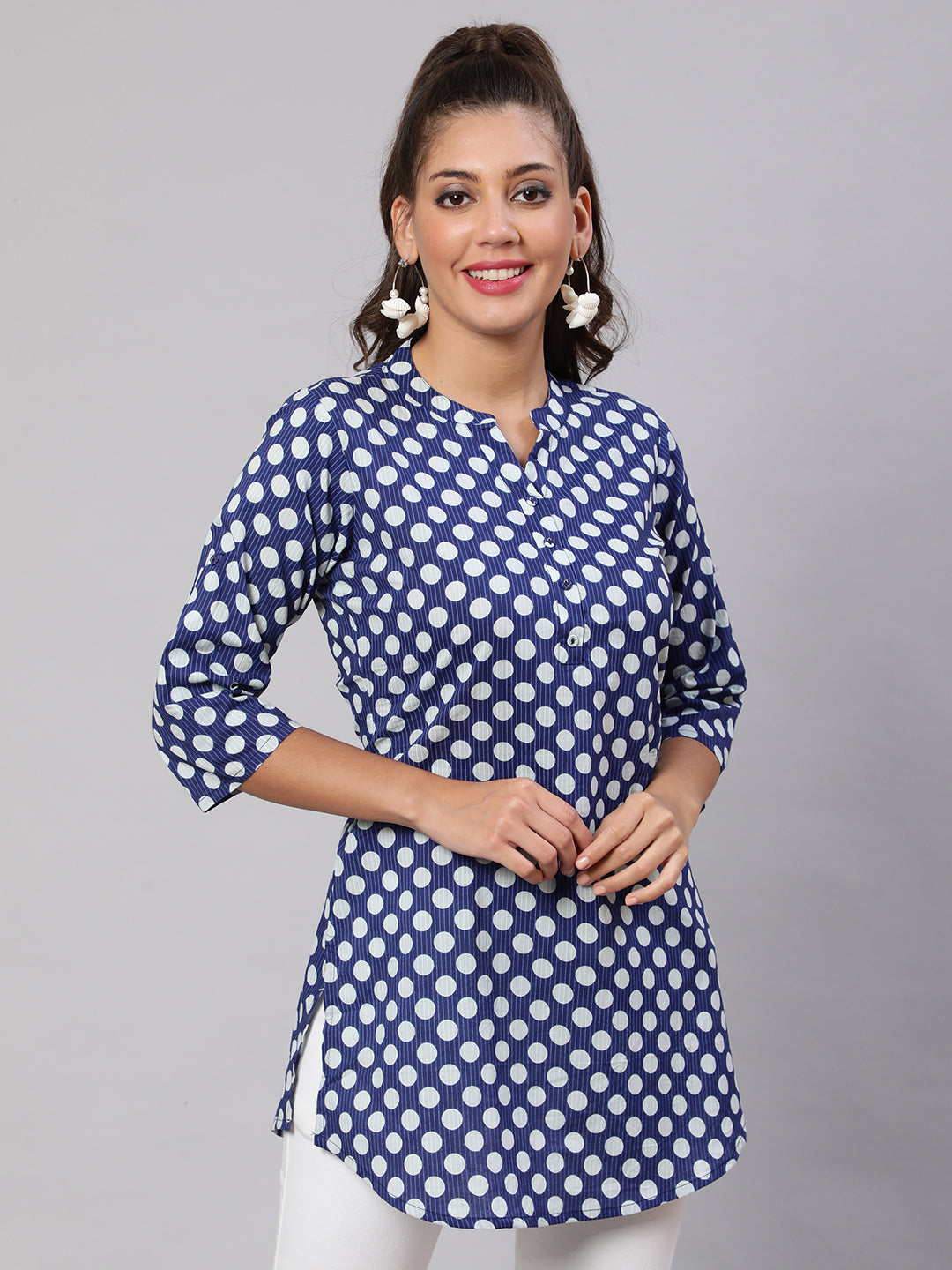 Women's Blue Straight Tunic With Three Quaretr Sleeves