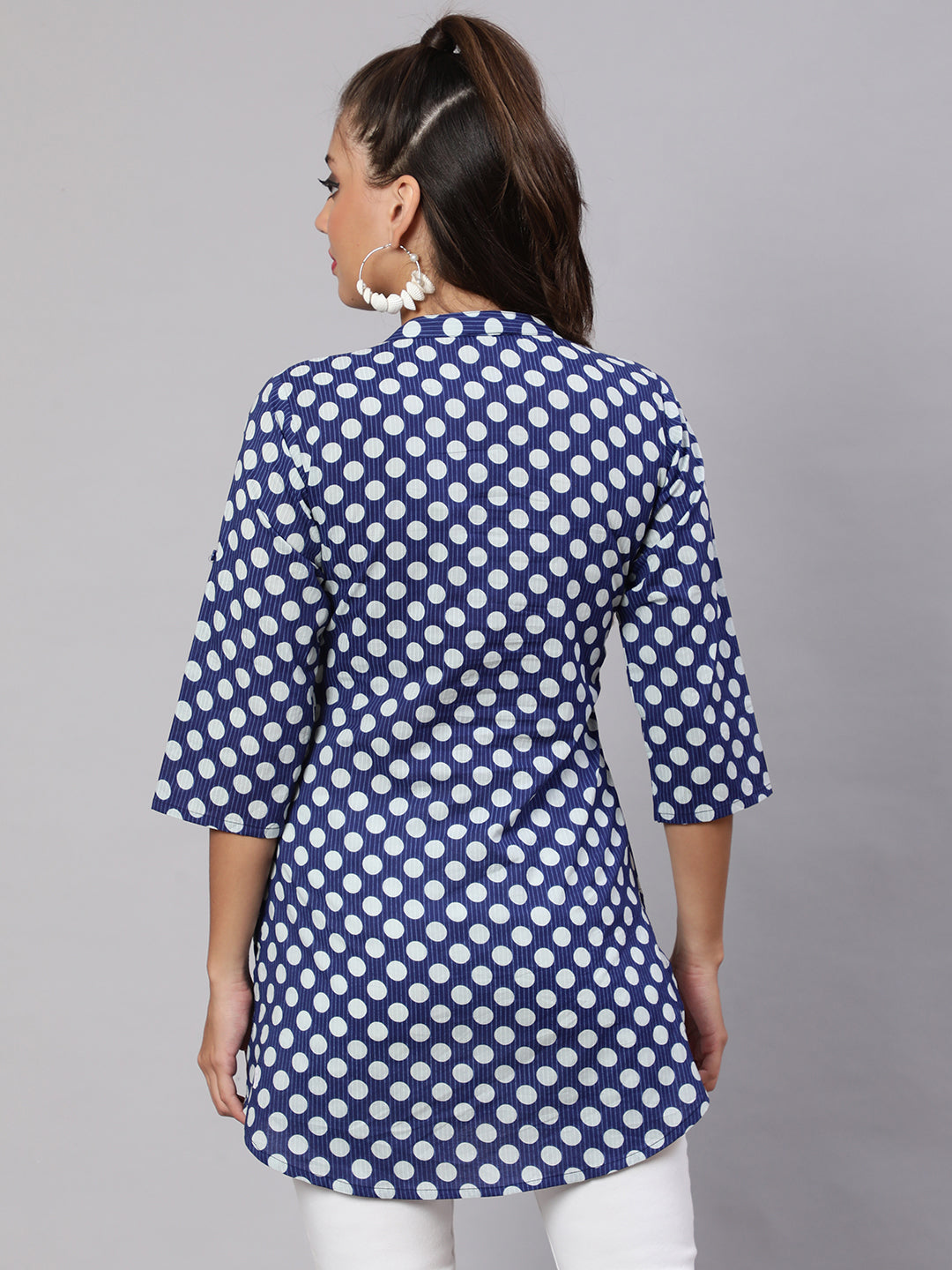 Women's Blue Straight Tunic With Three Quaretr Sleeves