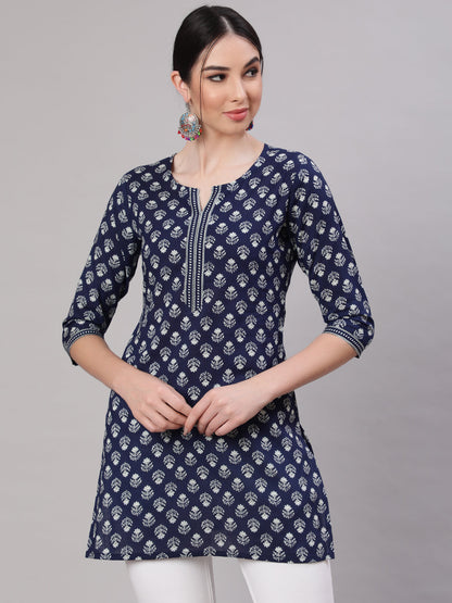 Women's Blue Straight Tunic With Three Quaretr Sleeves