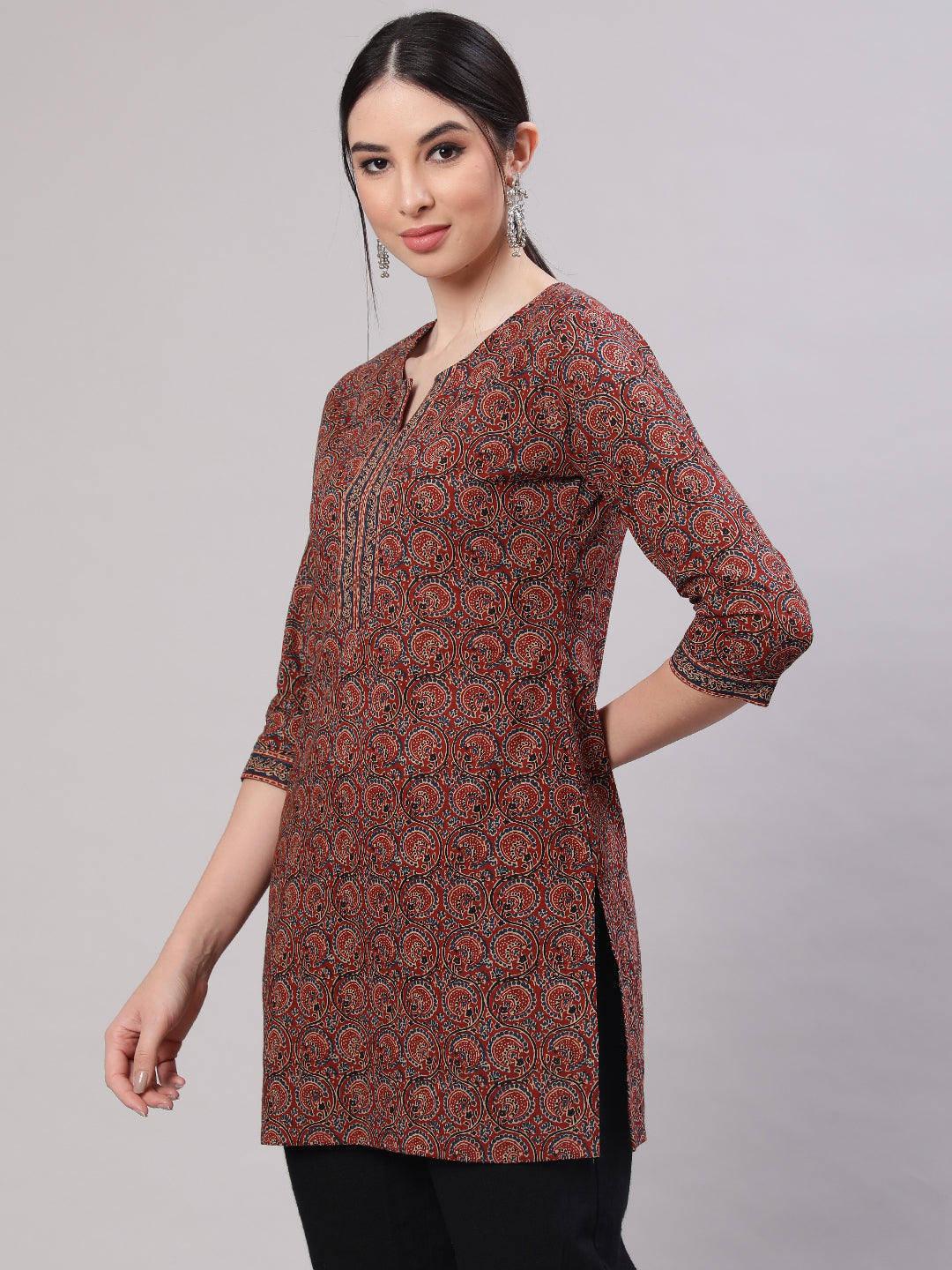 Women's Multi Color Printed Straight Tunic With Three Quarter Sleeves