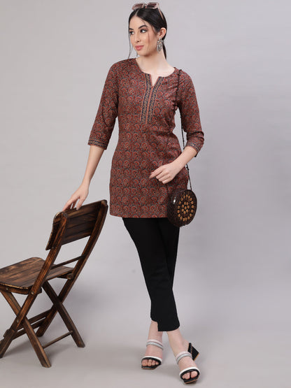 Women's Multi Color Printed Straight Tunic With Three Quarter Sleeves