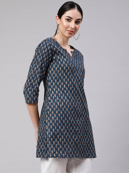 Women's Blue Straight Tunic With Three Quaretr Sleeves