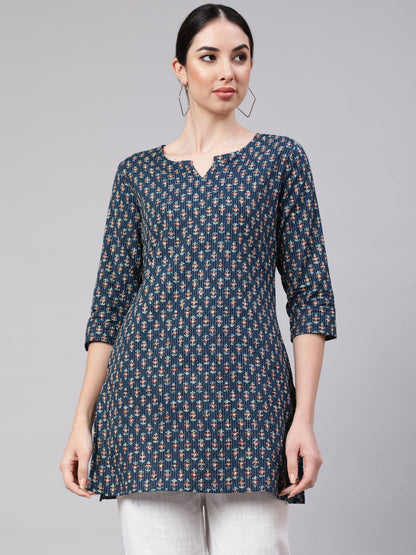 Women's Blue Straight Tunic With Three Quaretr Sleeves