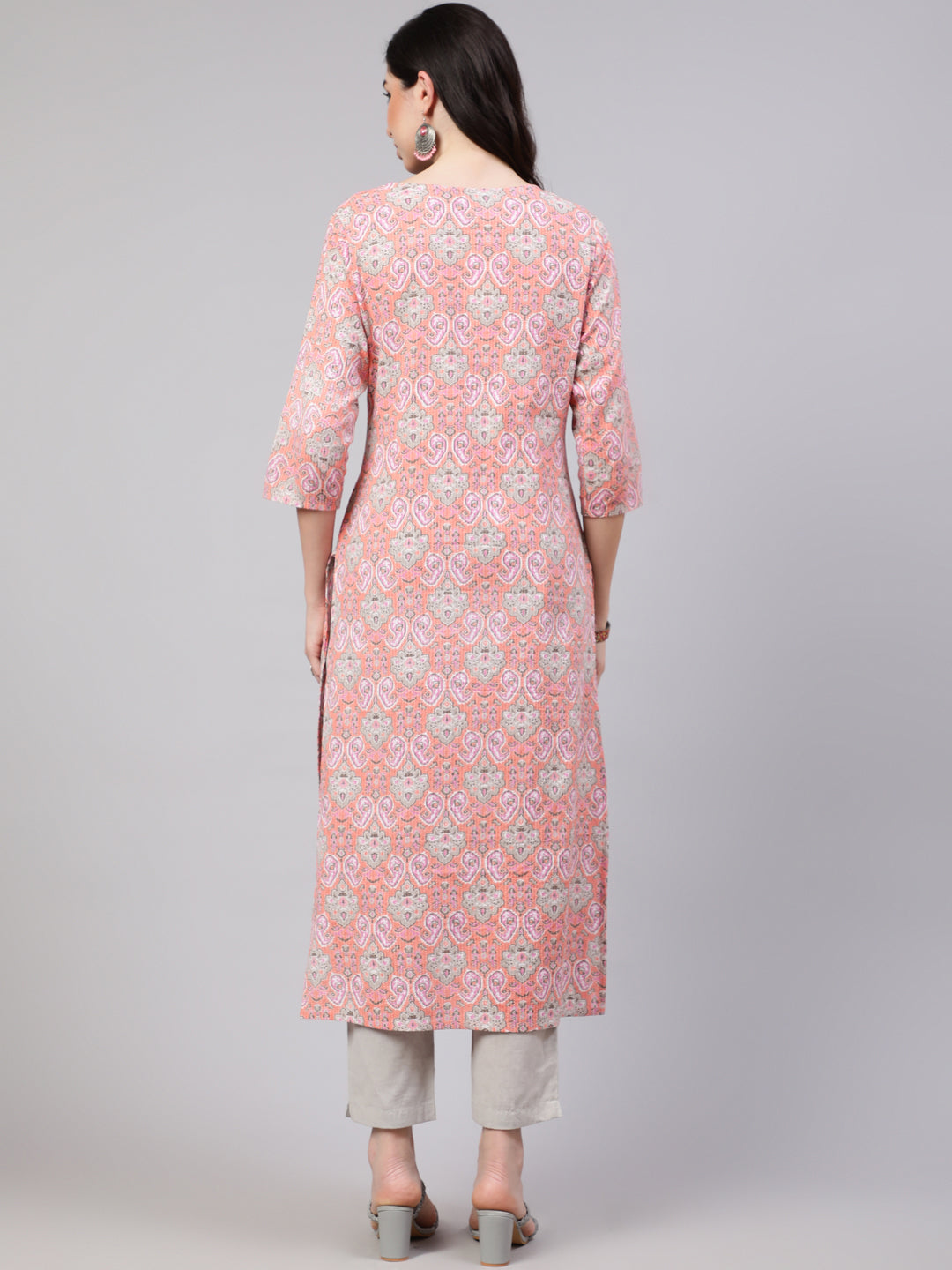 Women's Pink Printed straight kurta with three quarter sleeves