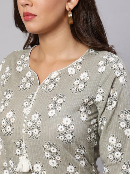 Women's Grey Ethnic Printed Straight Kurta With Three Quarter Sleeves