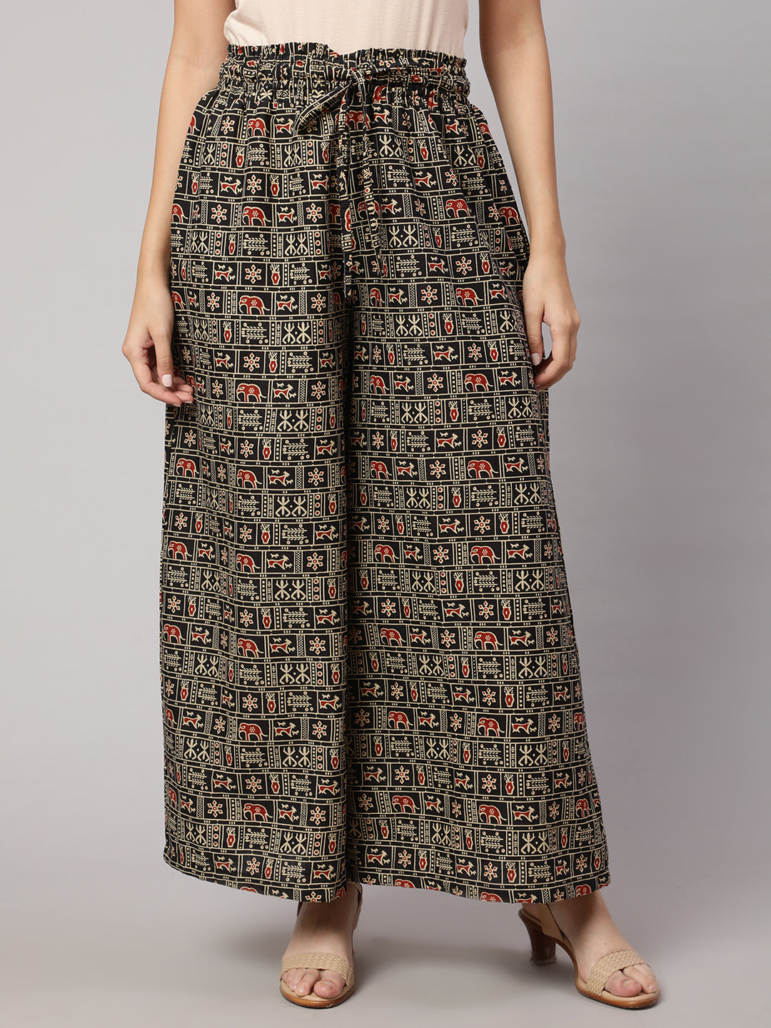 Women's Black Printed Wide Legged Printed Plazzo With Side Pockets
