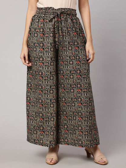 Women's Black Printed Wide Legged Printed Plazzo With Side Pockets