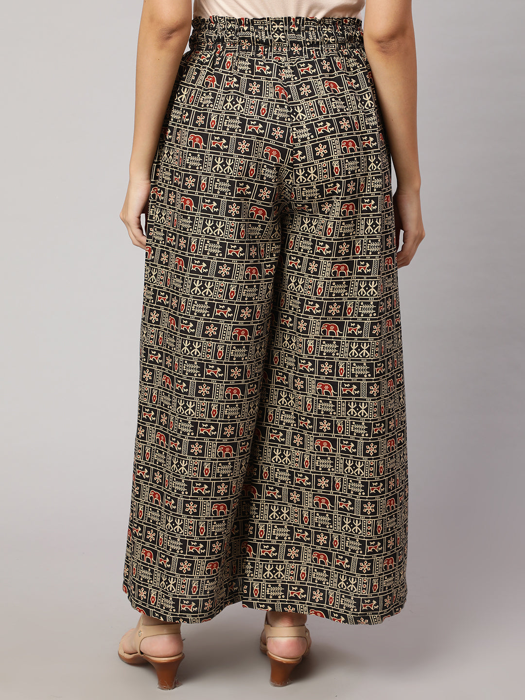 Women's Black Printed Wide Legged Printed Plazzo With Side Pockets