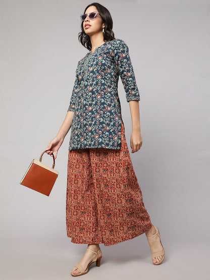 Women's Rust Printed Wide Legged Printed Plazzo With Side Pockets