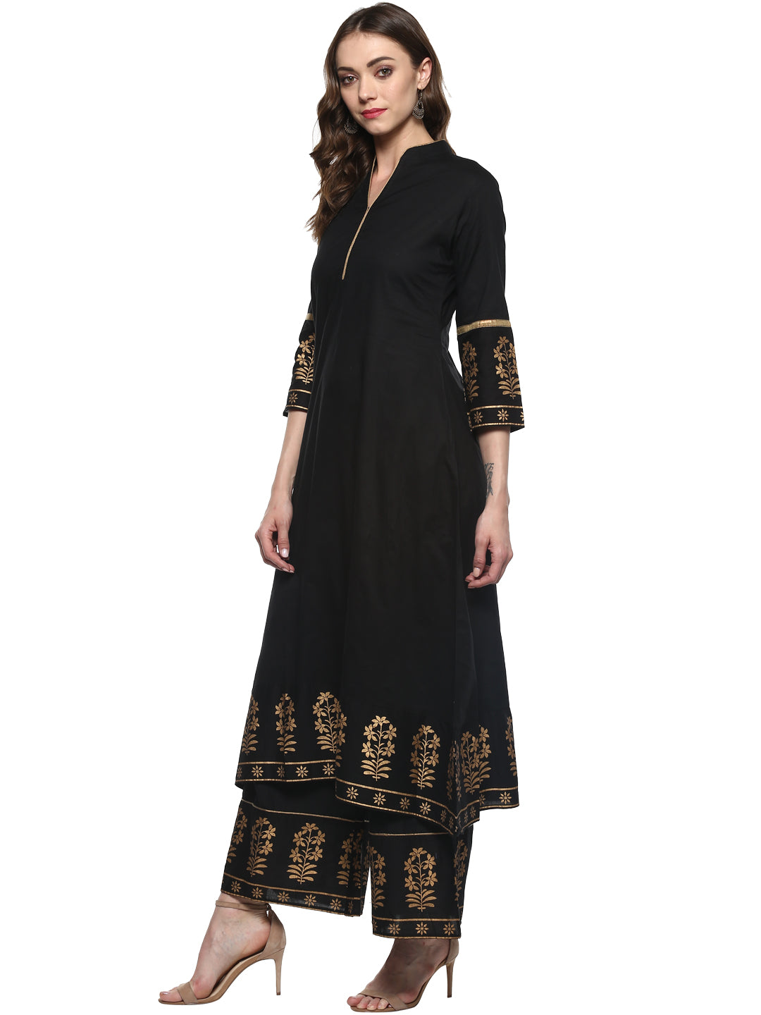 Women's Black And Gold-Toned Solid Kurta With Palazzos